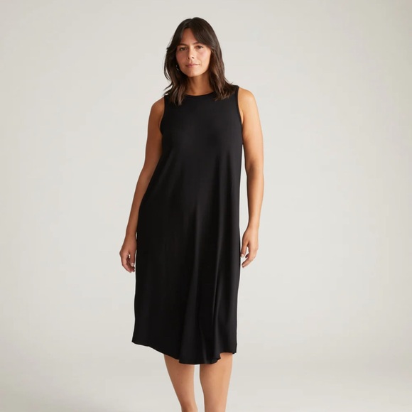 Universal Standard Dresses & Skirts - Universal Standard Black Sleeveless Dress